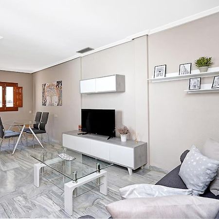 Apartamento Granada Centro. Atico Ayuntamiento エクステリア 写真